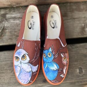 Unique Hand-Painted Owl Artist Kaio Slip-On Shoes - Size 39 EU Approx Wmn 8.5